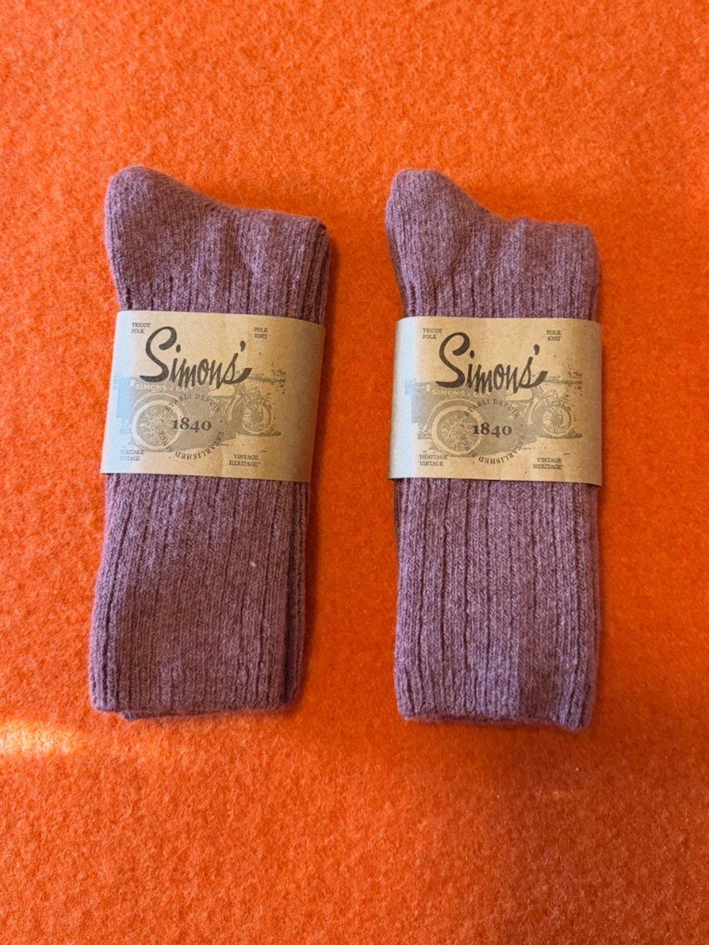 Set of two dusty pink rustic lambswool socks made in Canada NWT